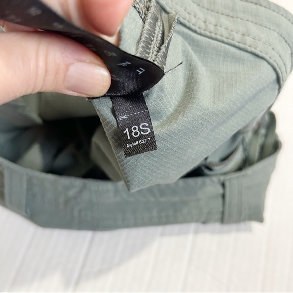 Kuhl Horizn Hiking Shorts Size 4 Green Ripstop 4” Zipper Pockets Nylon UPF 50 - Picture 14 of 14